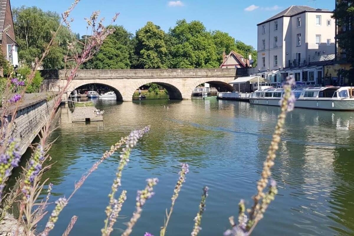 Modern Apartment In The Heart Of Oxford With Secure Underground Parking Esterno foto